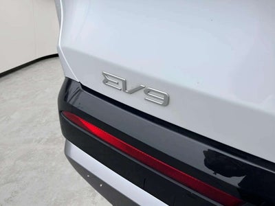 2024 Kia EV9 Land