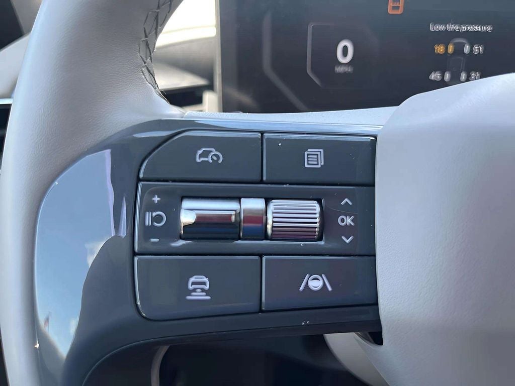 2024 Kia EV9 Land