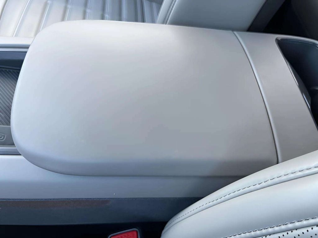 2024 Kia EV9 Land