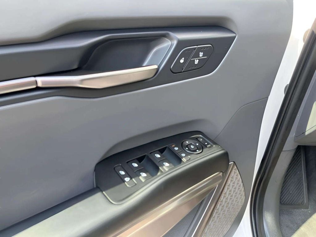2024 Kia EV9 Wind