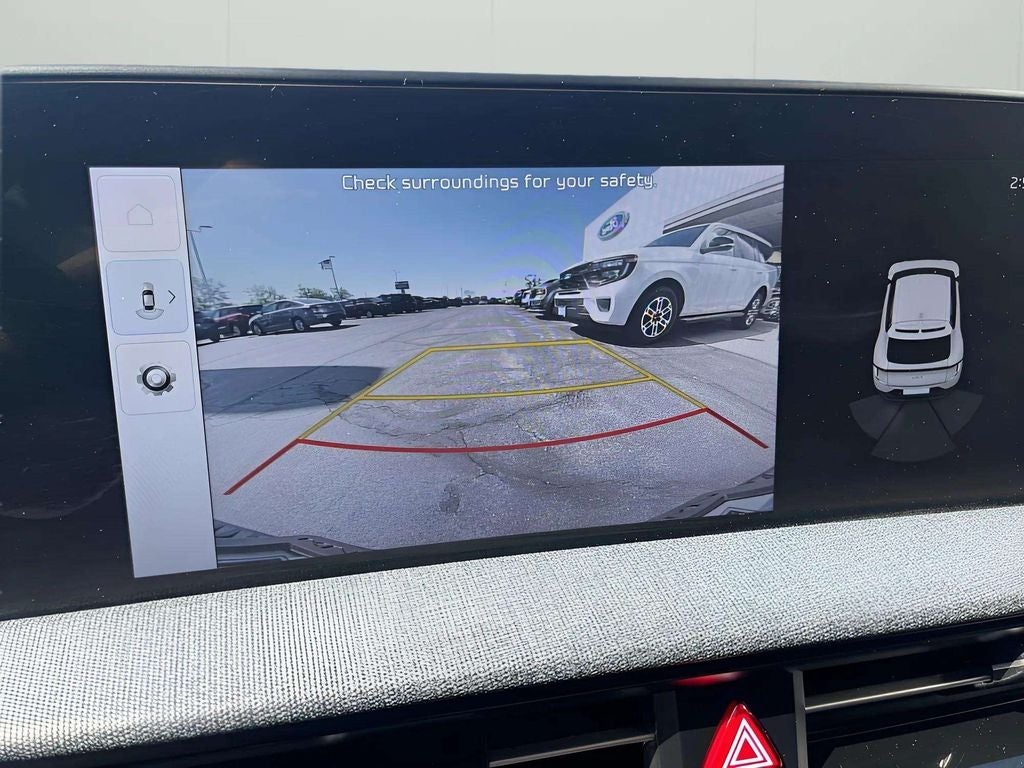 2024 Kia EV6 Light