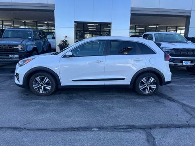 2022 Kia Niro LXS