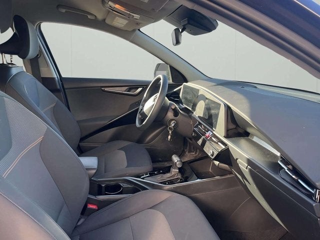 2023 Kia Niro LX
