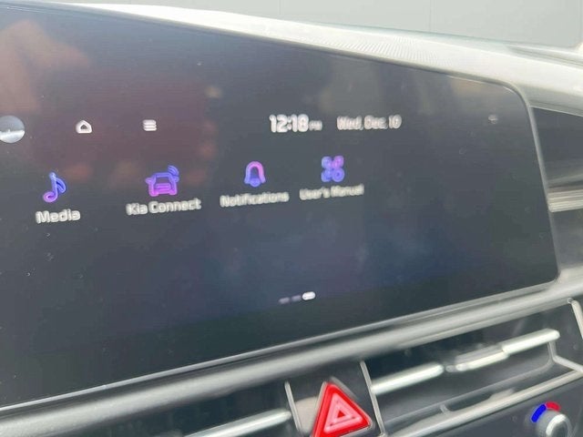 2023 Kia Niro EX Touring