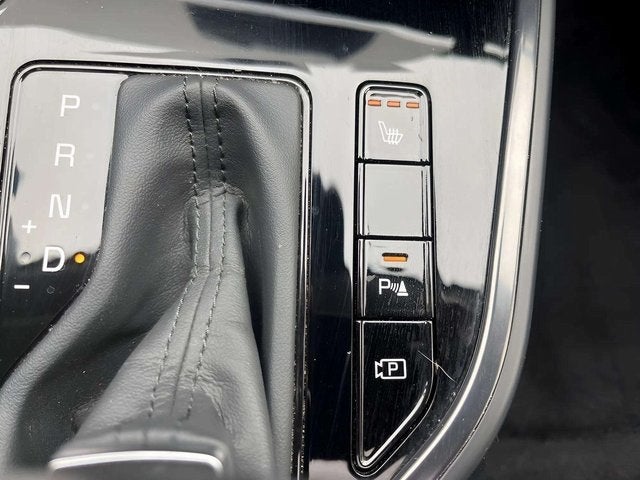 2023 Kia Niro EX Touring