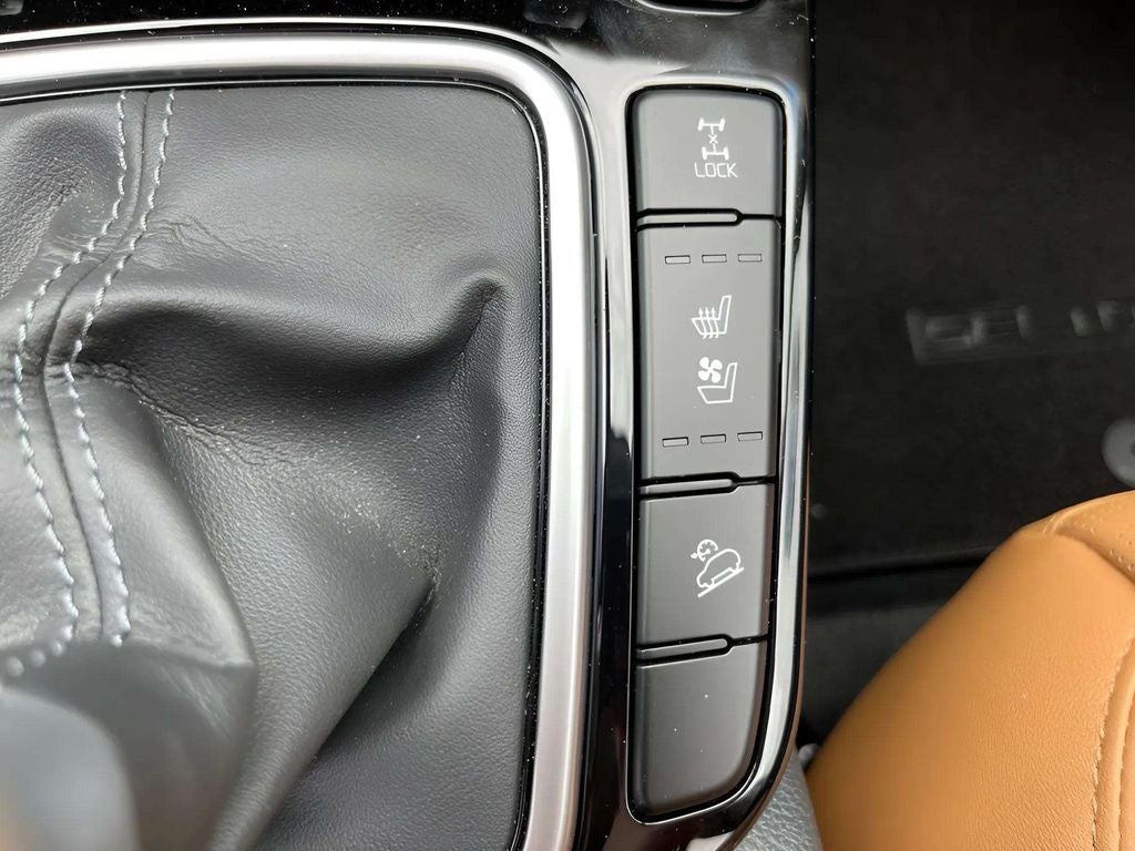 2024 Kia Seltos SX