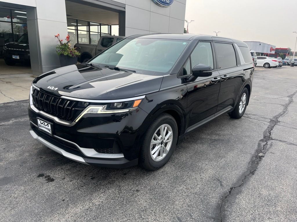 2023 Kia Carnival LX Seat Package
