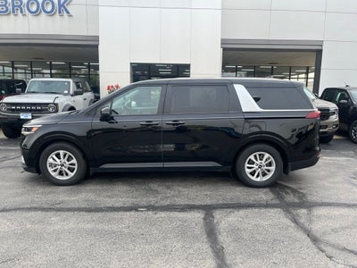 2023 Kia Carnival LX Seat Package