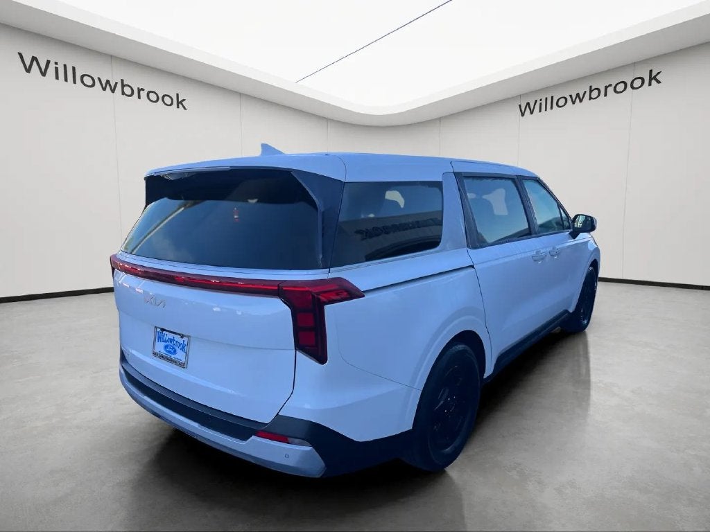 2025 Kia Carnival LXS