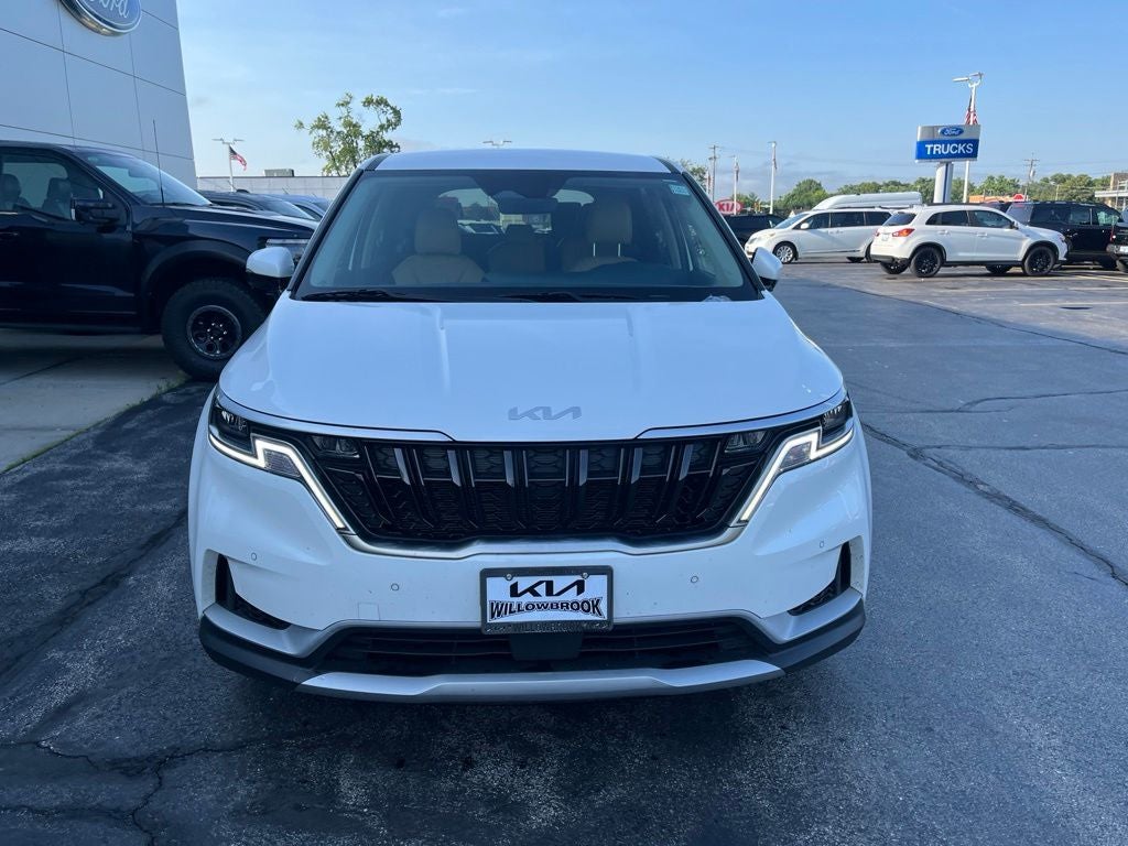 2024 Kia Carnival EX