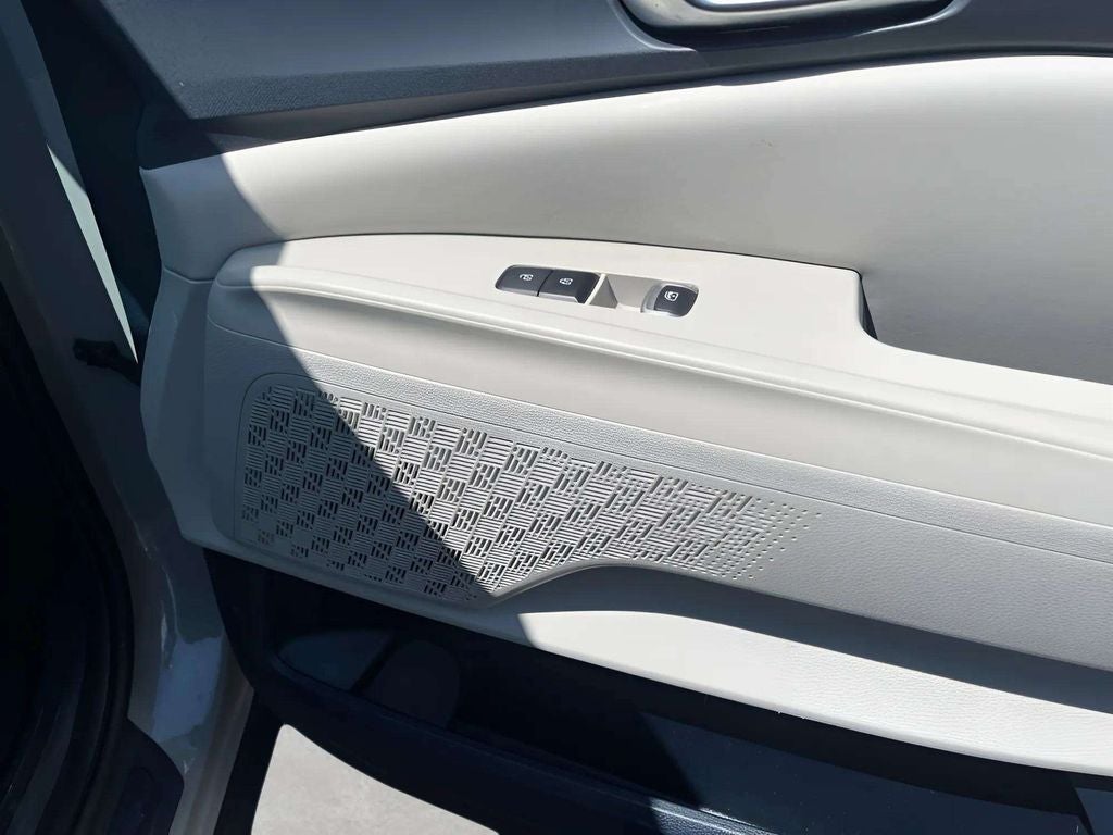 2025 Kia Carnival EX