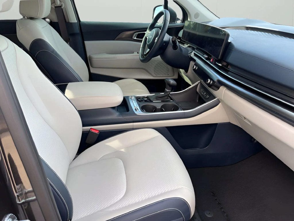 2025 Kia Carnival SX Prestige