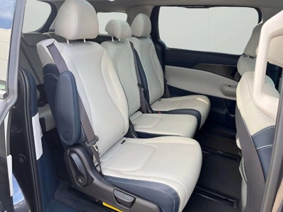 2025 Kia Carnival SX Prestige