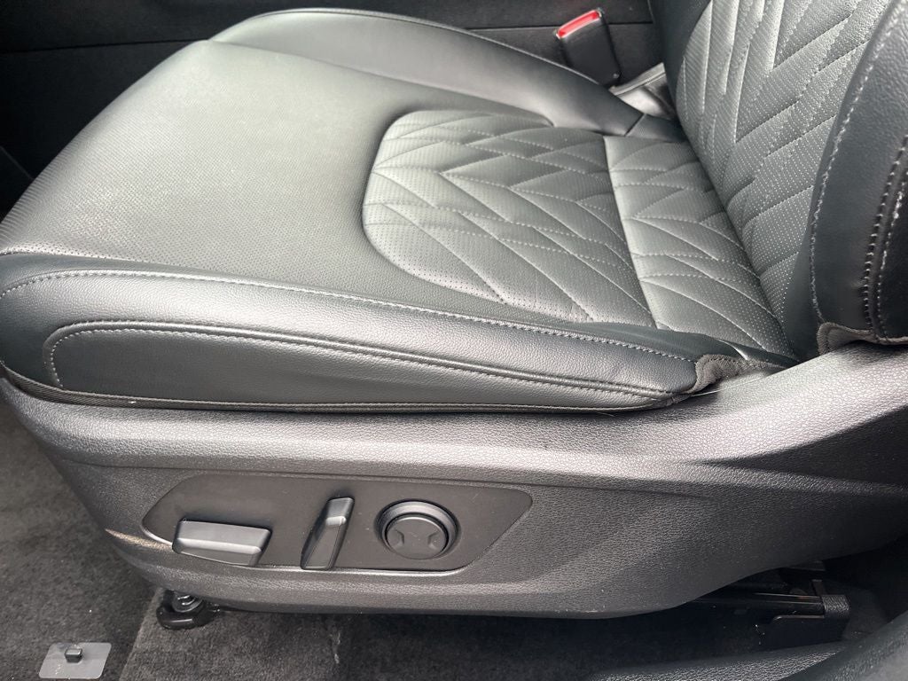 2022 Kia Sportage Nightfall
