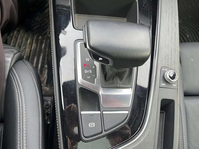 2021 Audi A4 45 S line Premium Plus quattro
