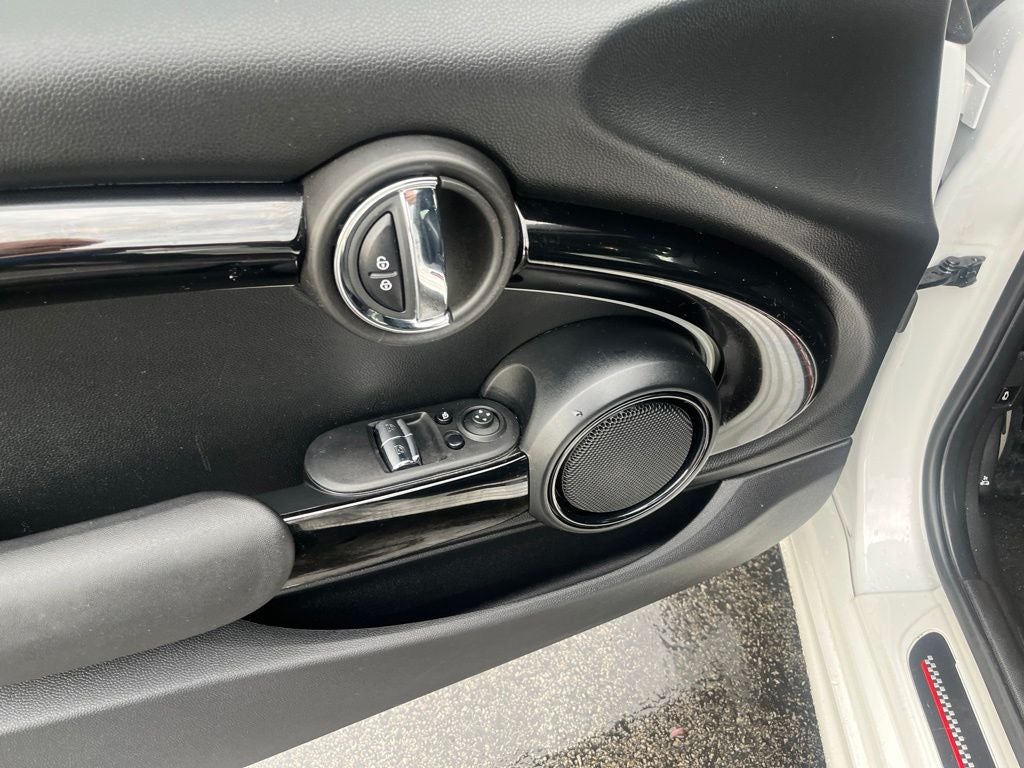 2023 MINI John Cooper Works Base