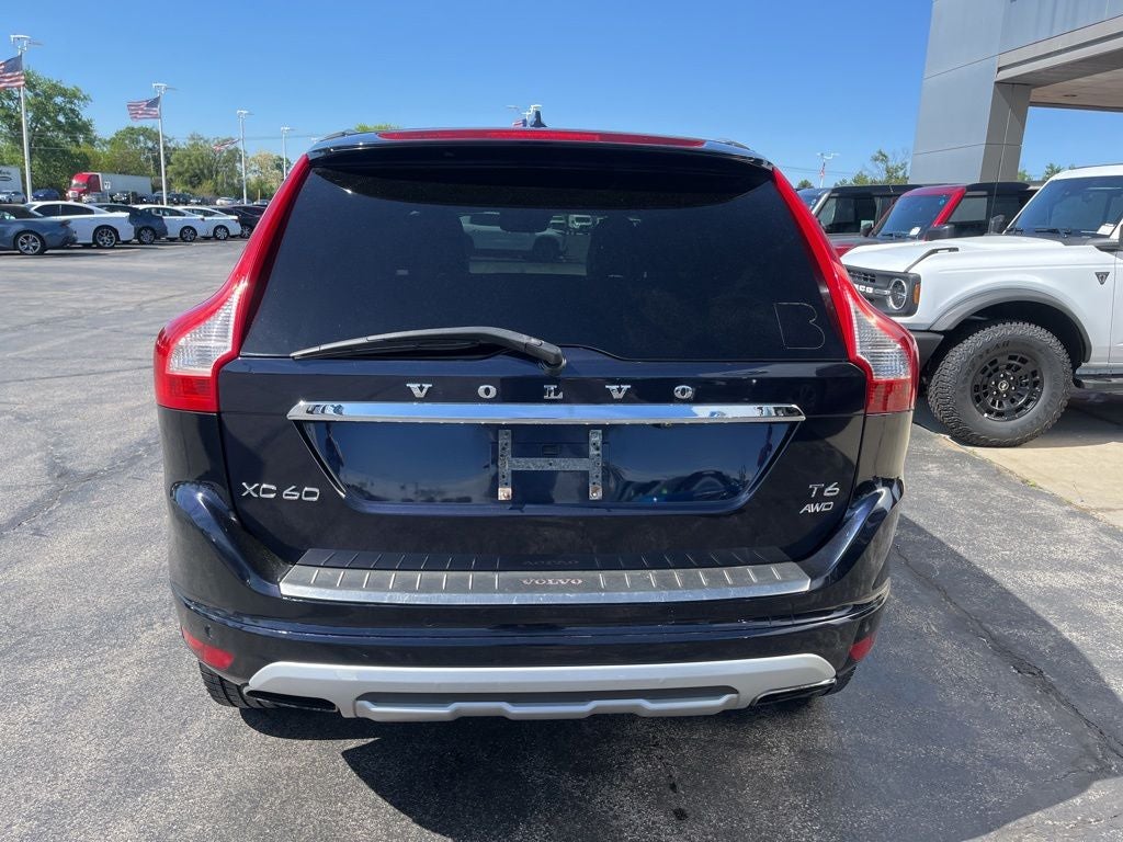 2017 Volvo XC60 T6 Dynamic